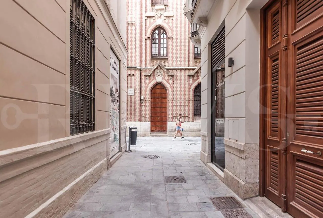 Apartment Penthouse With Private Rooftop In The Heart Of Malaga By Rems Spanien
